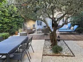 Luxury historic home private garden - city center - Image 2