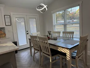 Newly renovated accommodation - Image 5