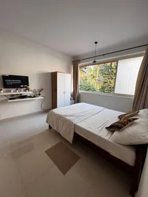 Cozy Haven Studio - Image 2