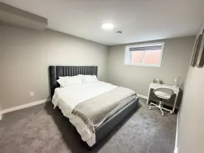 Elegant and Cozy Private 2-Bedroom Suite - Image 5