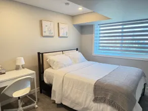 Elegant and Cozy Private 2-Bedroom Suite - Image 2
