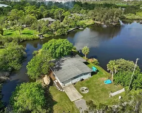 Treasure Island Waterfront Oasis with Pool - Image 3