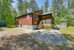 'knotty Kabin' Rustic Waterboro Cabin By Lake - Image 3
