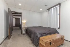 Downtown Gem! Cozy 1BR + Balcony - Image 3