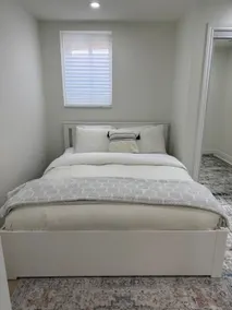Clean 1BR Basement Retreat | Near 412 & Thermea - Image 2