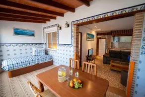 Wake up next to the beach and the sound of the sea - Image 3