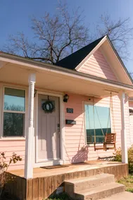 The Pink Cottage Downtown Guthrie - Image 2