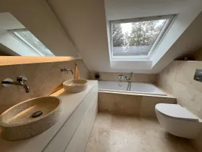 Modern Cozy Penthouse Close to the Palace - Image 5