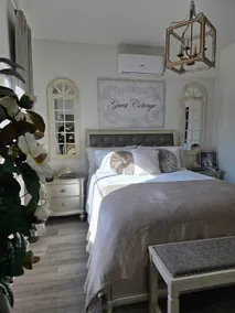 The Little Chateau - Image 5