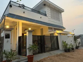 Awesome April Special Offer @C.B. LakeView Villa. - Image 2