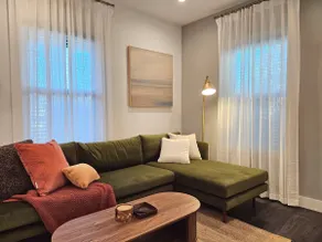Fully renovated 3bed in downtown San Jose! - Image 5