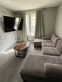 2 - Open Layout Apartment – Near EWR & NYC Access. - Image 5