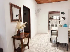 Maria’s House – 3BR AC & Parking, 15min to LIR - Image 4
