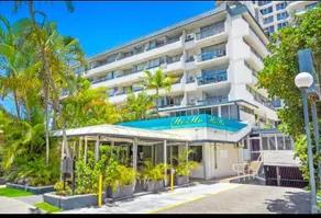 Hi Ho Beach Apartments on Broadbeach - Image 4