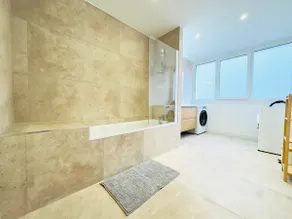 3 bedrooms | Central | Tram | Le Chavant - Image 4