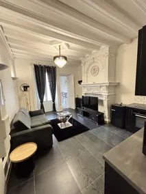 Apartment 2, on the ground floor with air conditioning terrace near town hall - Image 5