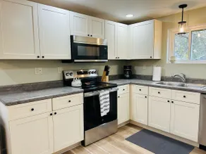 Garden house: cozy comfort in quiet neighborhood - Image 5