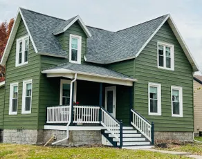 Garden house: cozy comfort in quiet neighborhood - Image 2