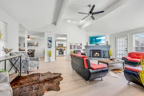 Perfect Plano w/Pool /4 BDR | Ping Pong Air Hockey - Image 5