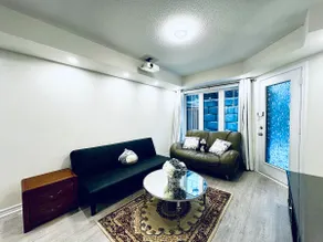 Peaceful and Cozy Vacation Home Close to 401/404 - Image 2