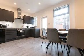 Urmston House - Image 2