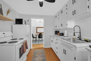 Central Haven | Luxury Stay near MSU - Image 5