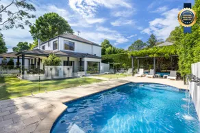 Jasmine House - Pet Friendly with Swimming Pool - Image 2