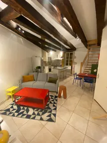 Pop apartment in the old town T3 - Image 2