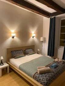 Pop apartment in the old town T3 - Image 5