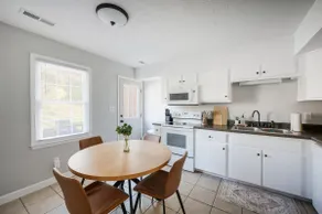 Quiet Townhome Near Liberty & Lynchburg University - Image 5