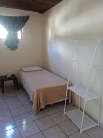 2nd floor, 5-minute walk to the beach - Image 4