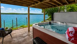 Cayuga Lakefront | Hot Tub | Fire Pit | Kayaks - Image 5