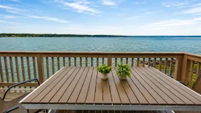 Cayuga Lakefront | Hot Tub | Fire Pit | Kayaks - Image 4