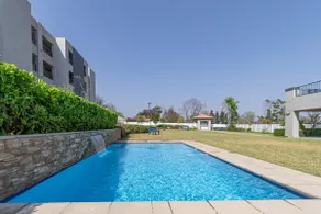 The Henlee Apartment Tocara- Ground Flr Gym Pool - Image 4