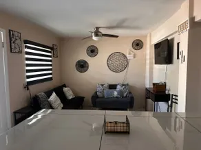 Cozy, safe, central private parking - Image 4