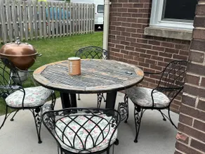 Clean, Comfy Stay Near Parks, Downtown & Lake! - Image 5