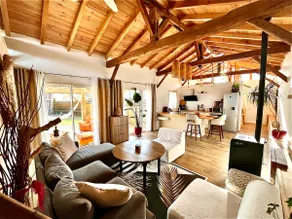Renovated barn with garden & pergola – near ocean - Image 3