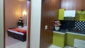 a cozy and luxury villa - Image 3