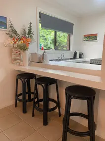 Cozy Getaway, Fenced Yard, Near Beaches & Highway - Image 3
