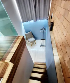Modern and cozy loft - Image 5