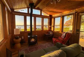 Lakefront | Dock | Fireplace | King bed | 4kTVs - Image 4