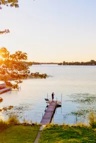 Lakefront | Dock | Fireplace | King bed | 4kTVs - Image 2