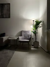 Luxury suite in heart of Seef - Image 2