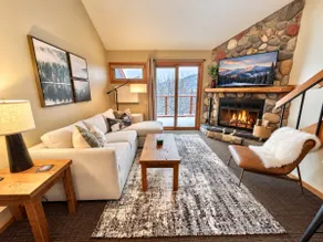 Lutsen Ski-In/Ski-Out | Moose Mtn Views | Hot Tub - Image 3