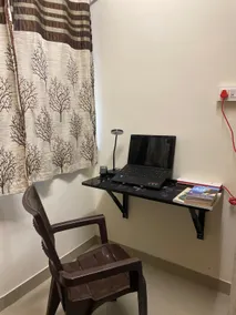 Comfy Studio AC Near Swargate Metro Pune - Image 3