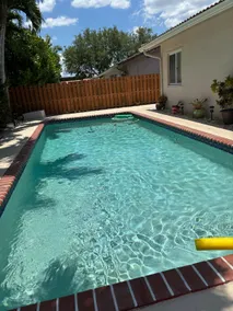 Spacious & Comfortable 4 BR, 2 BH home with pool - Image 2