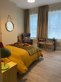 Lux Stays 1 - Private Studio Apartment - Image 3