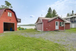 Waterfront Long Lake Retreat: Great for Families! - Image 4