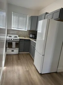 5Central & Convenient 2 Bedroom - South of Wynwood - Image 4