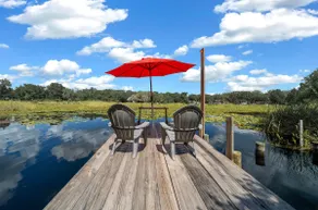 Red Canoe Cabin OnThe Water in National Forest - Image 2